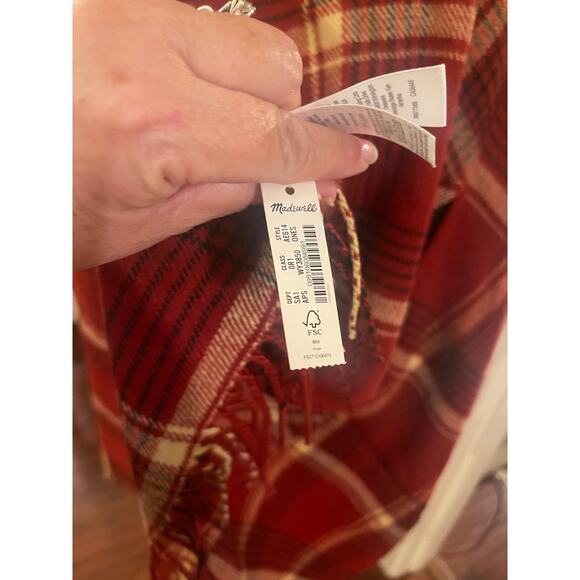 Madewell plaid wrap shawl New with tags - Picture 7 of 13